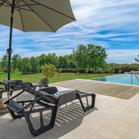 Sunset Villa Fuskulin